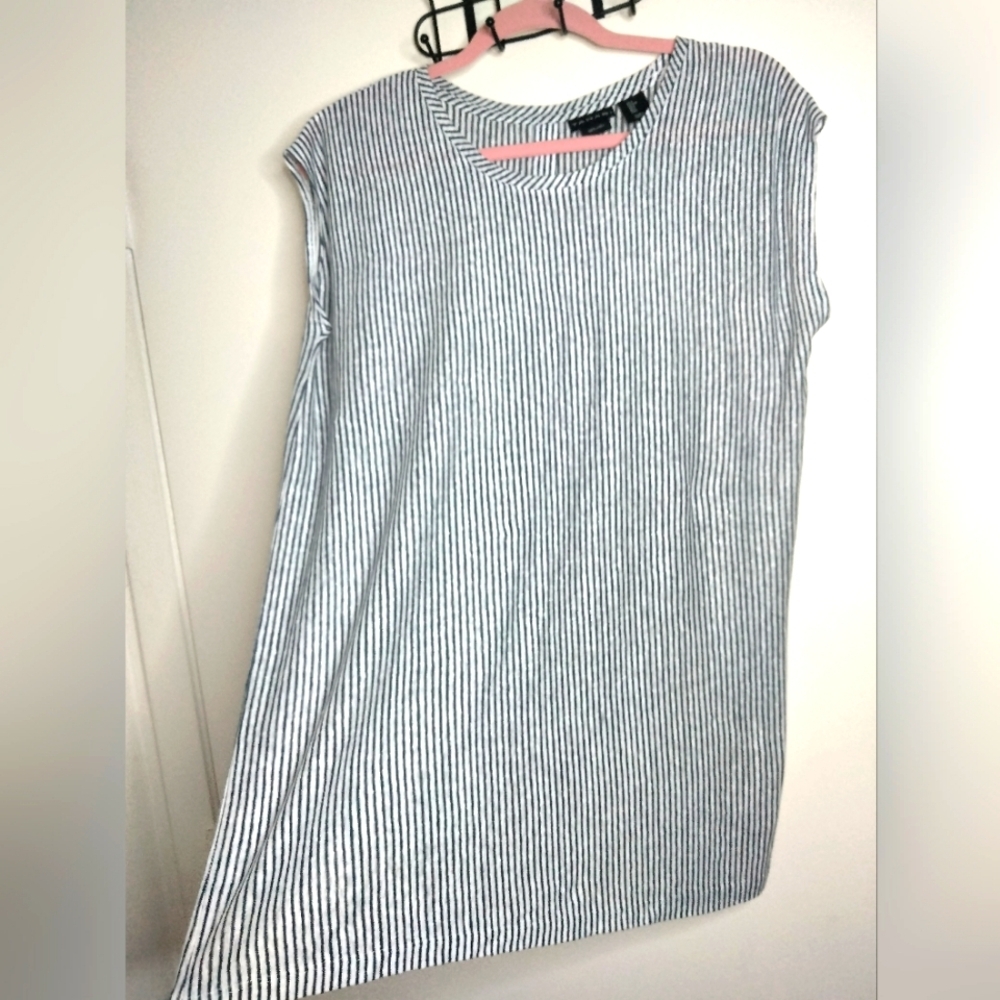 Tahari (Size L) Striped 100% Linen Stretch Back Button Down Sleeveless Tunic